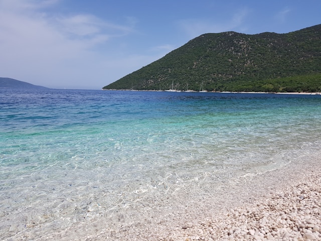 Antisamos beach